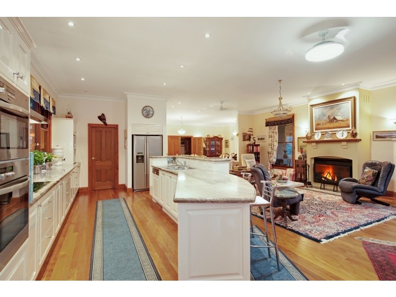 25 Ravensdale Road, Yarramalong NSW 2259