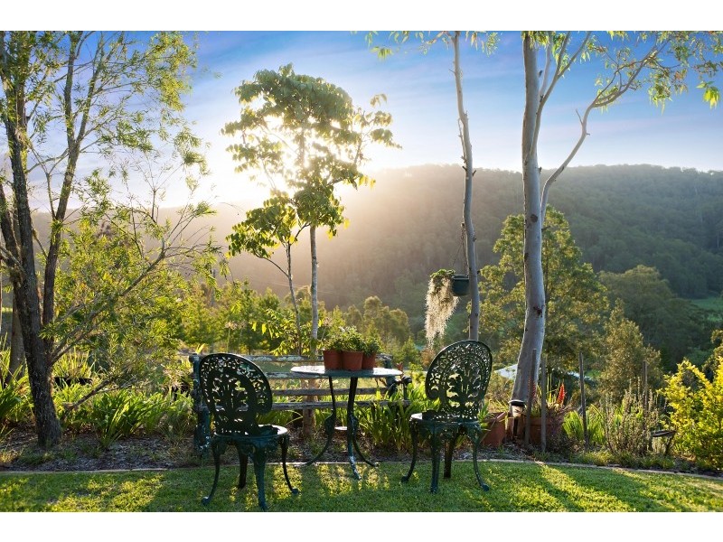 25 Ravensdale Road, Yarramalong NSW 2259