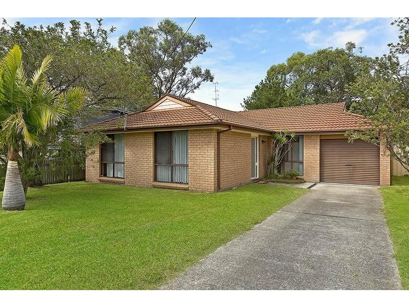 48 Gregory Street, Berkeley Vale NSW 2261