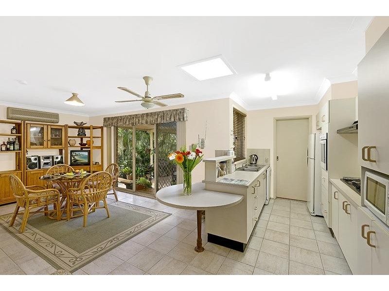 10 Judith Ann Drive, Berkeley Vale NSW 2261