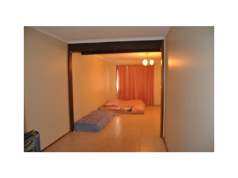 2 A Promenade Street, Bateau Bay NSW 2261