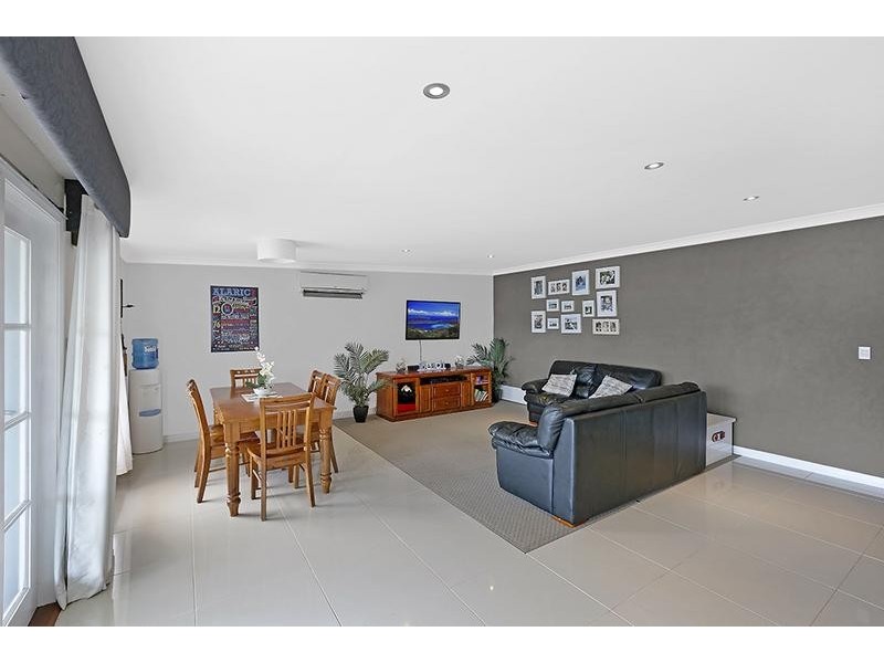 22 George Evans Road, Killarney Vale NSW 2261