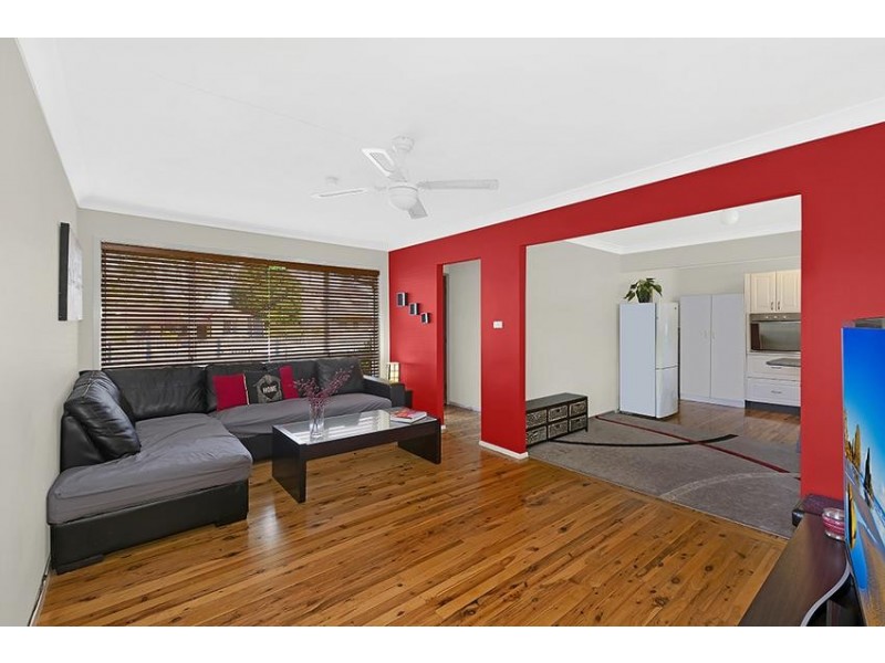 16 Moloki Avenue, Chittaway Bay NSW 2261