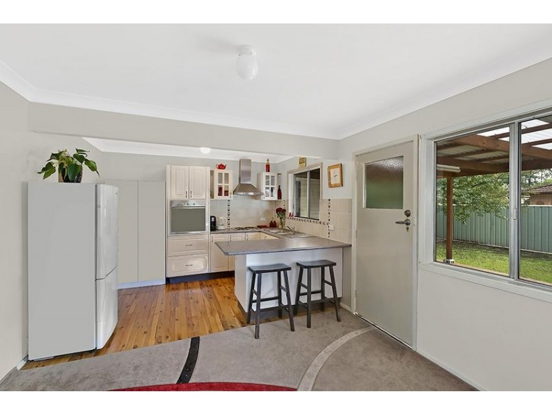 16 Moloki Avenue, Chittaway Bay NSW 2261