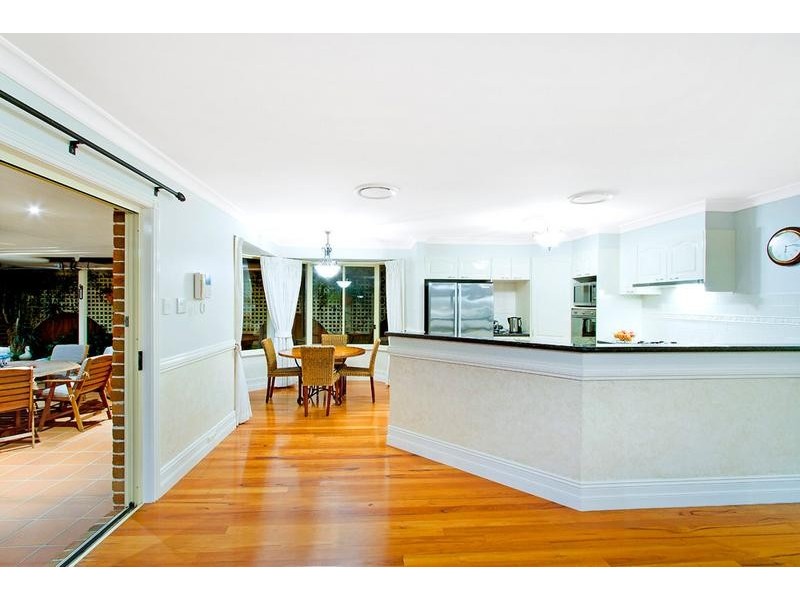 12 Bataan Circuit, Bateau Bay NSW 2261