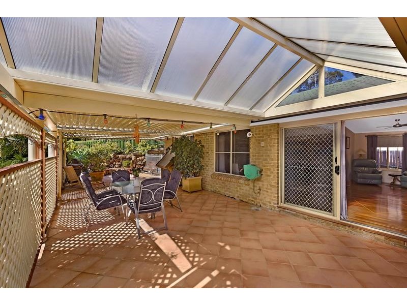 6 Tully Place, Berkeley Vale NSW 2261