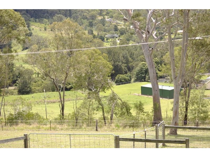 1 Lawson Court, Canungra QLD 4275