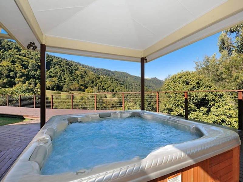 331 Flying Fox Road, Flying Fox QLD 4275