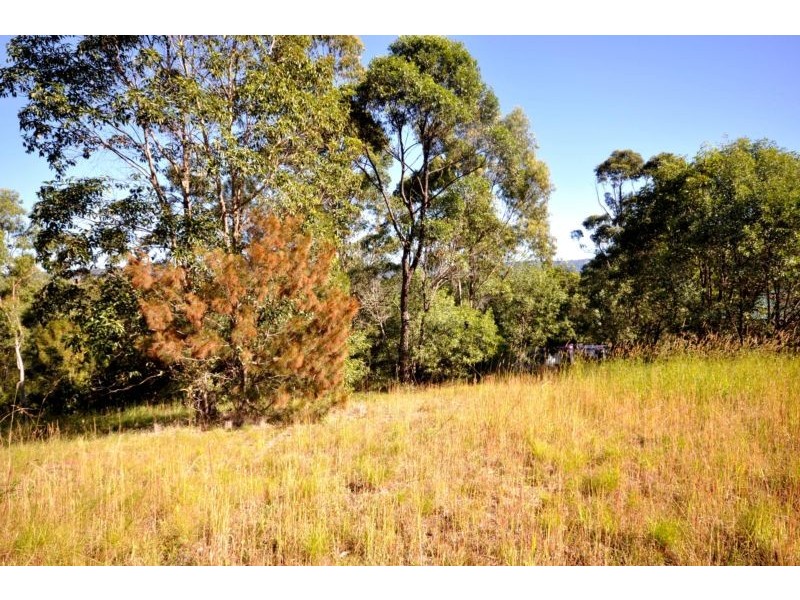 13 Mulwala Street, Maudsland QLD 4210