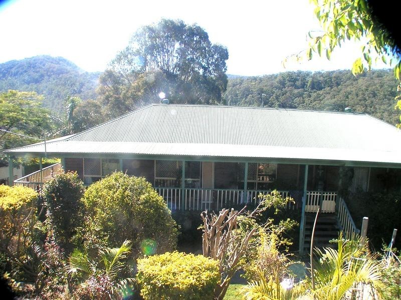 Wongawallan QLD 4210