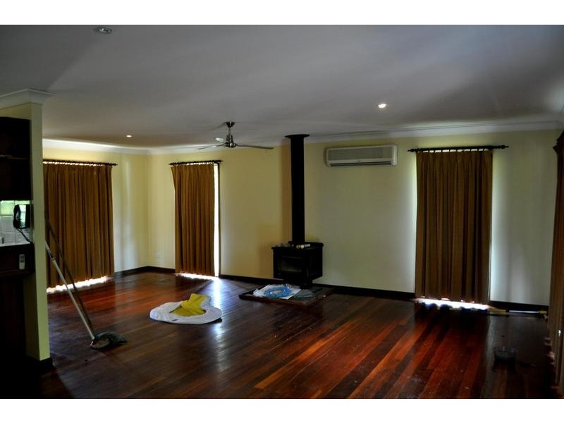 Wongawallan QLD 4210