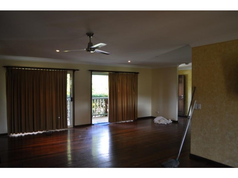 Wongawallan QLD 4210