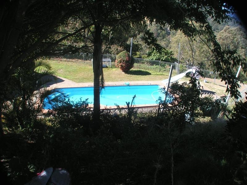 Wongawallan QLD 4210