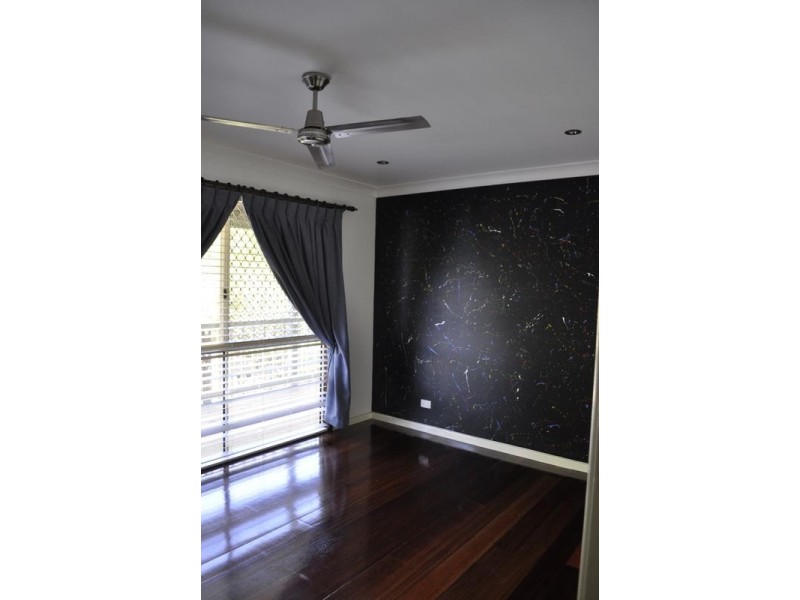 Wongawallan QLD 4210