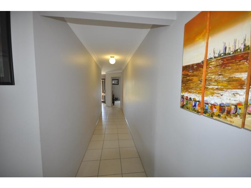 6 Lady Penrhyn Court, Mundoolun QLD 4285