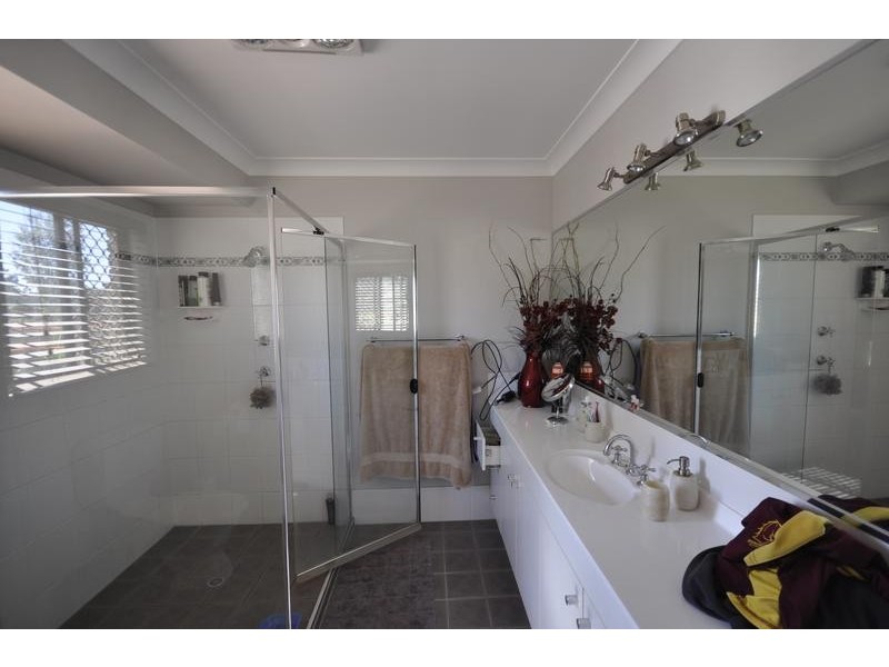 6 Lady Penrhyn Court, Mundoolun QLD 4285