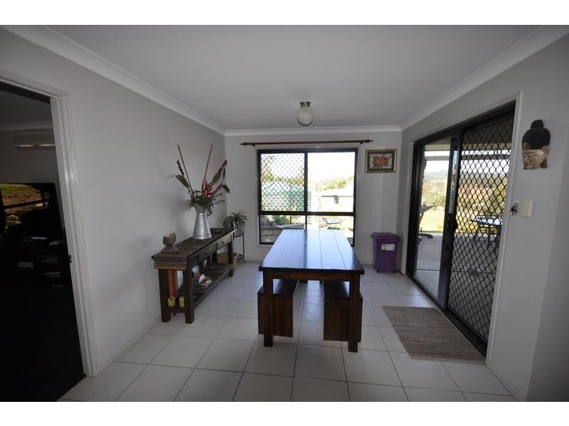 6 Lady Penrhyn Court, Mundoolun QLD 4285