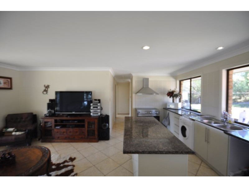 135 Trewin Road, Mundoolun QLD 4285