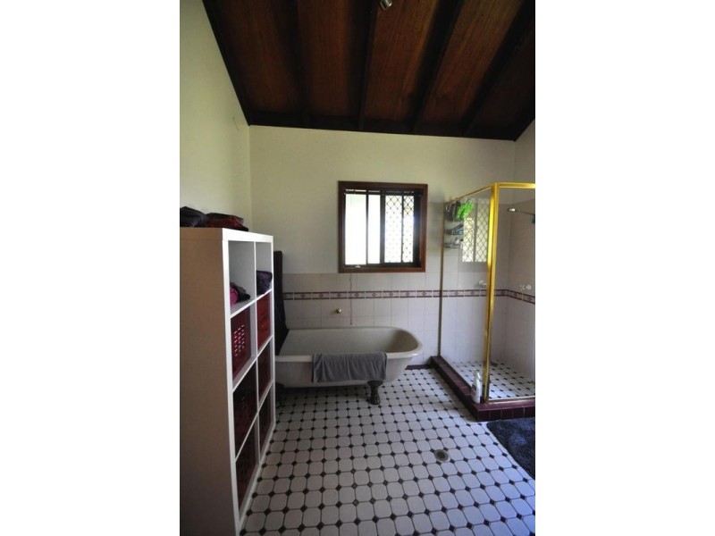 1 Bluegum, Wonglepong QLD 4275