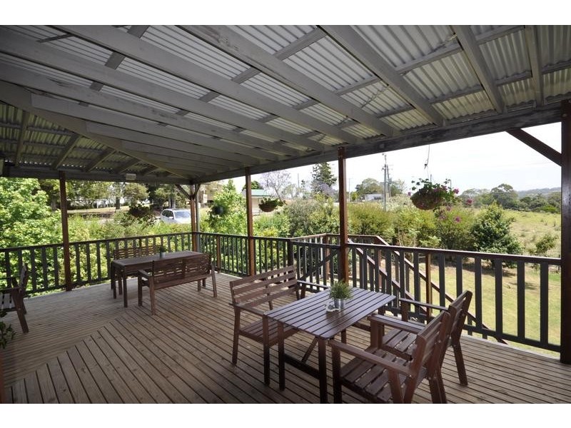 1836 Beechmont Road, Beechmont QLD 4211