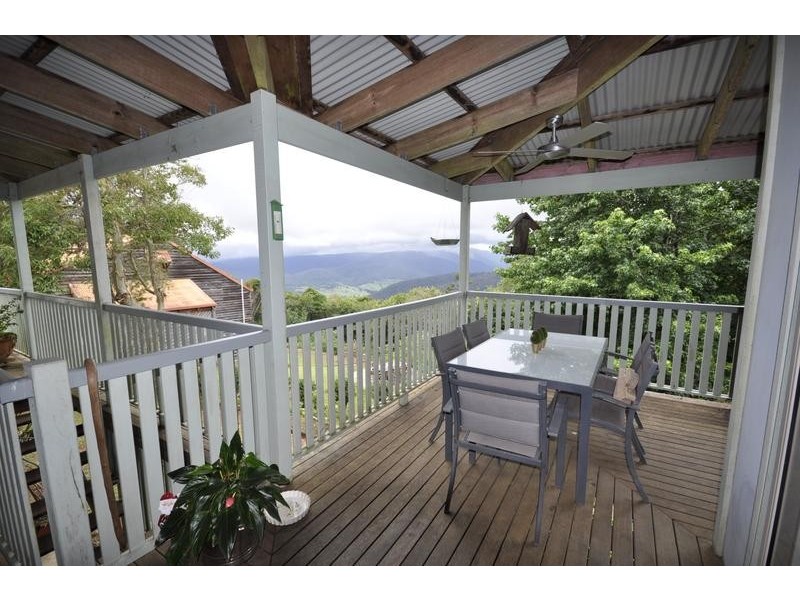 Beechmont QLD 4211