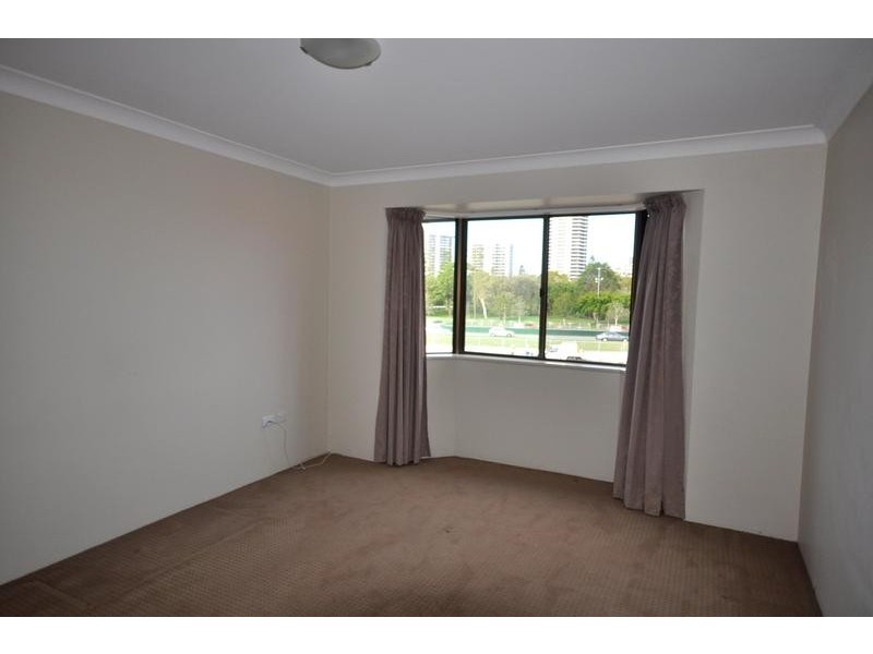 Paradise Waters QLD 4217