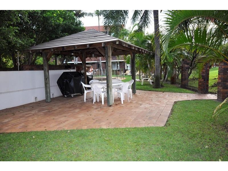 Paradise Waters QLD 4217