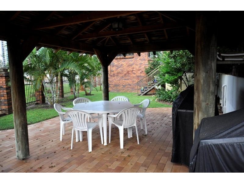 Paradise Waters QLD 4217