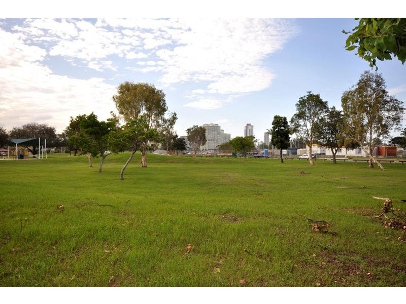 Paradise Waters QLD 4217