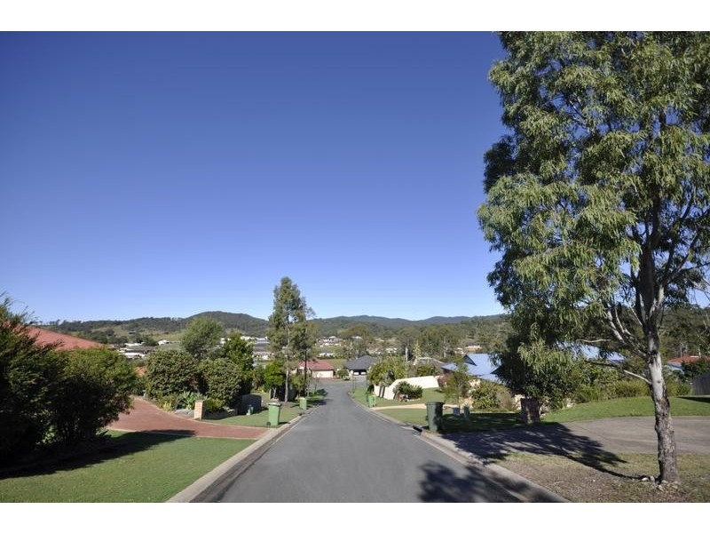 10 Fradgley Court,, Ormeau Hills QLD 4208