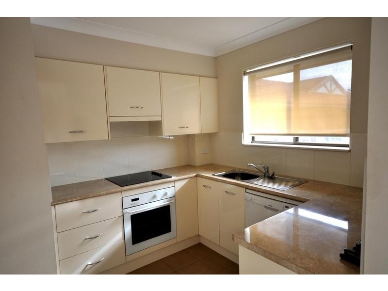 22/22 Commodore Drive, Paradise Waters QLD 4217