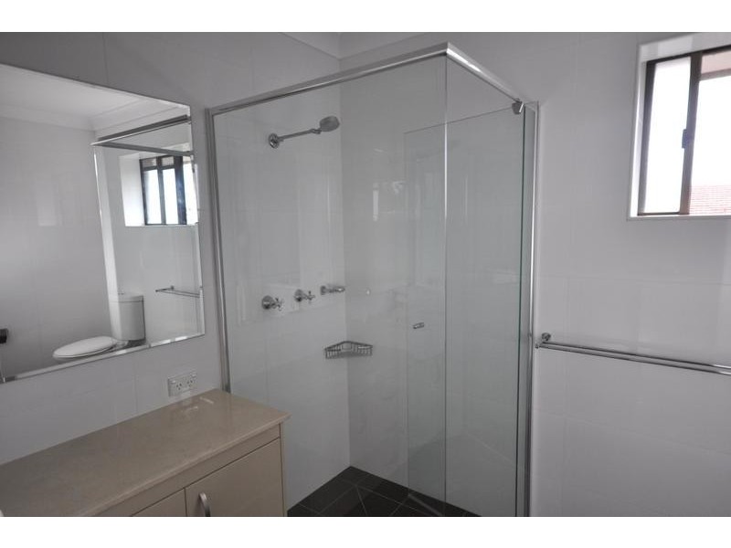 22/22 Commodore Drive, Paradise Waters QLD 4217