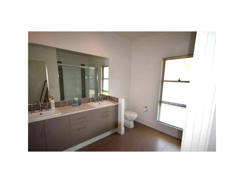 59 King Parrot Close, Boyland QLD 4275
