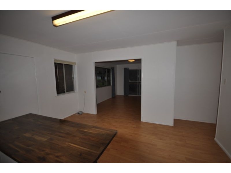 20 Pine Street, Canungra QLD 4275