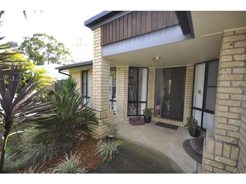 8 Riverbend Drive, Canungra QLD 4275