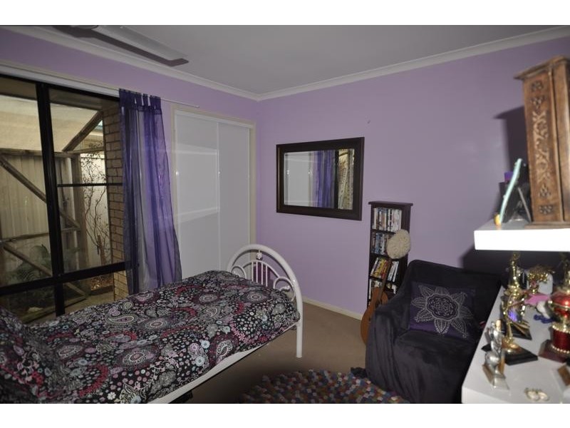 8 Riverbend Drive, Canungra QLD 4275