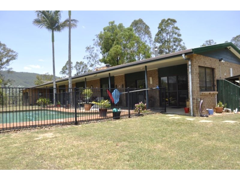 125 Armstrong Road, Biddaddaba QLD 4275