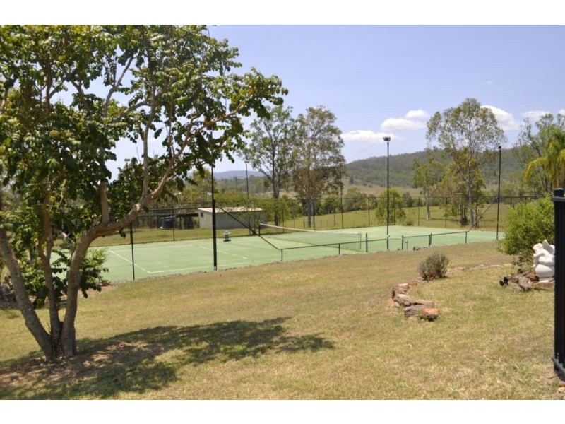 125 Armstrong Road, Biddaddaba QLD 4275