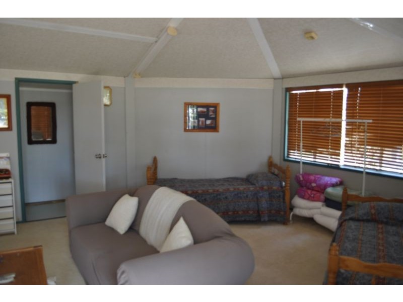 125 Armstrong Road, Biddaddaba QLD 4275