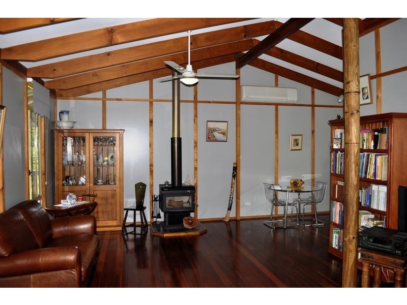 5 Plover Court,, Wonglepong QLD 4275