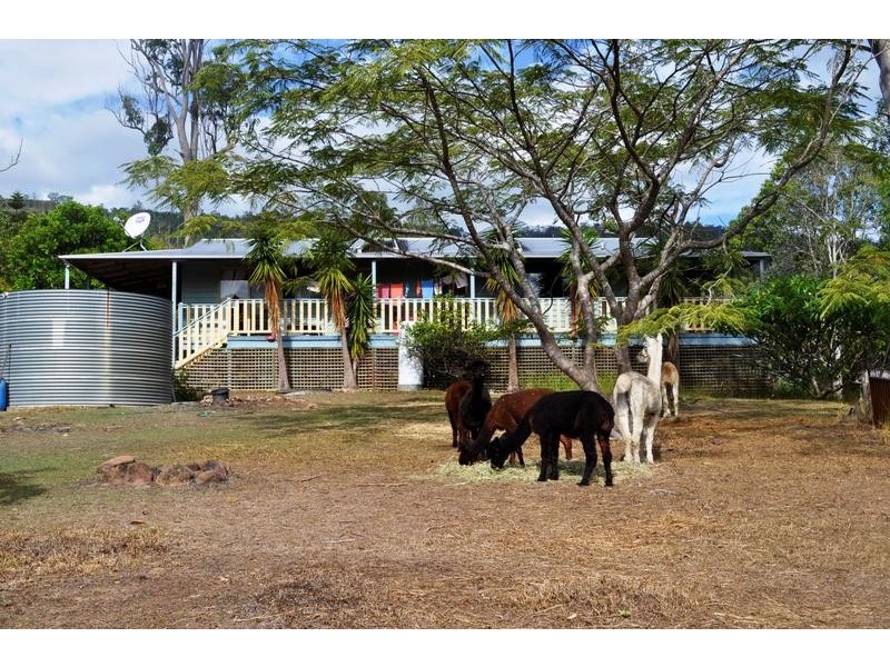 5 Plover Court,, Wonglepong QLD 4275