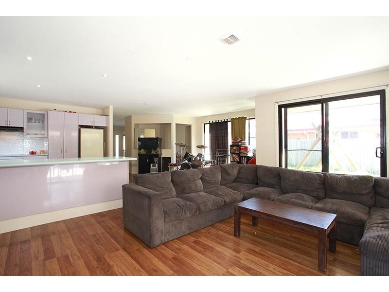 22 Riverbend Drive, Canungra QLD 4275