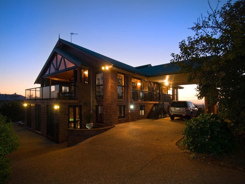 24 Outlook Ave, Lower Beechmont QLD 4211