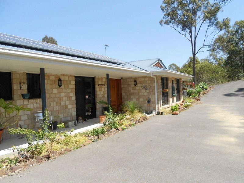 50 MERTON CLOSE, Kooralbyn QLD 4285