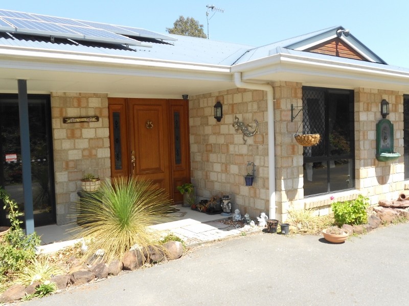 50 MERTON CLOSE, Kooralbyn QLD 4285