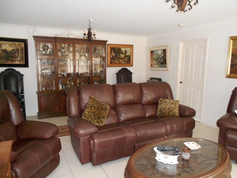 50 MERTON CLOSE, Kooralbyn QLD 4285