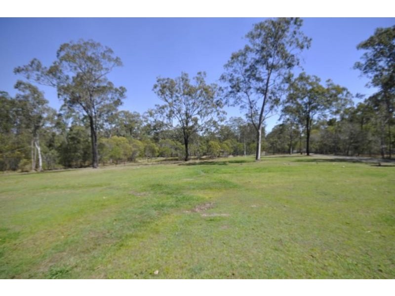 108 Buccan Road, Buccan QLD 4207