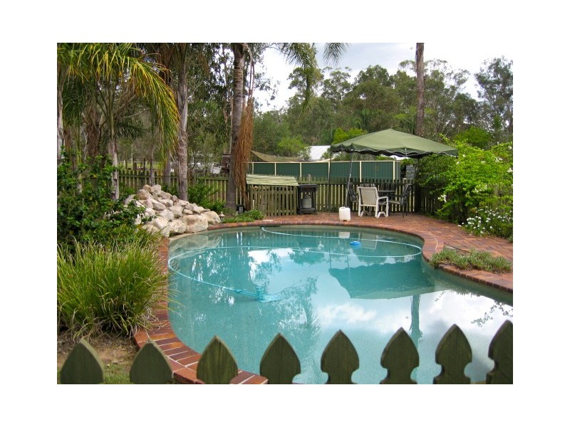 Gleneagle QLD 4285