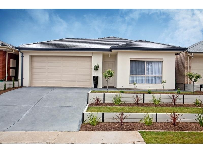 15 Ambrosini Court, Woodcroft SA 5162