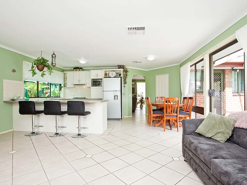 10 Arcturus Avenue, Huntfield Heights SA 5163